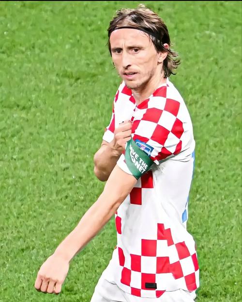 Dro的崛起：巴萨新星在马竞之战中展翅高飞